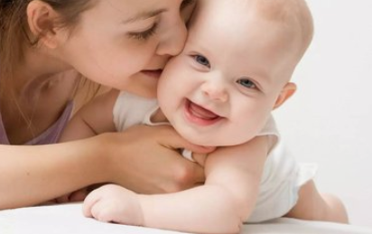 哪些情况需要停止母乳喂养